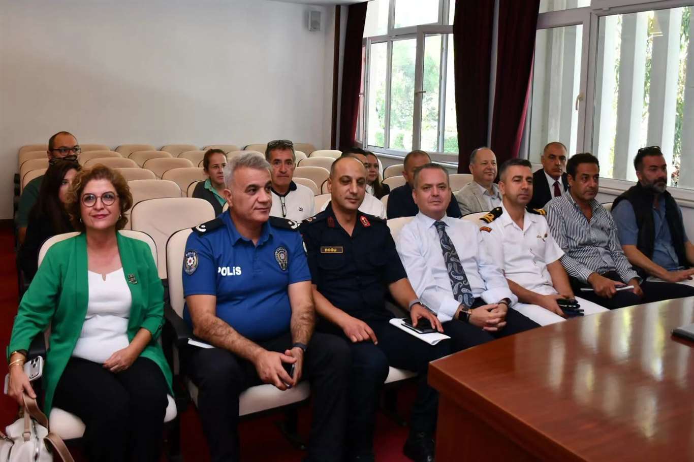 Ölüdeniz Açık Su Yüzme Yarışı öncesi güvenlik toplantısı yapıldı haberi