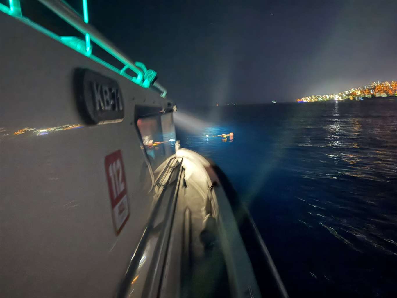Bodrum'dan Yunanistan adalarına yüzerek kaçmaya çalışırken yakalandı haberi