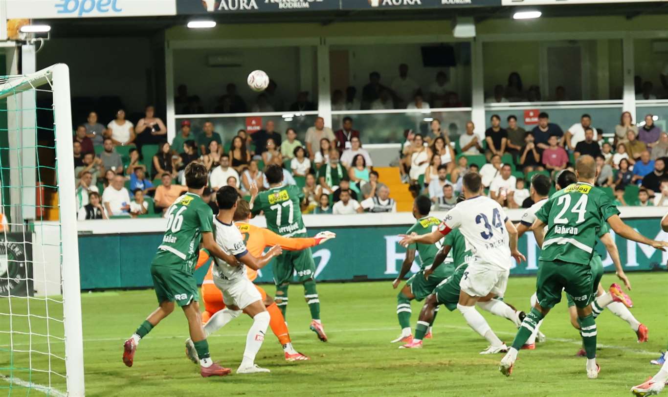 Bodrum FK, sezonun ilk maçında Bursaspor’a 2-0 mağlup oldu haberi