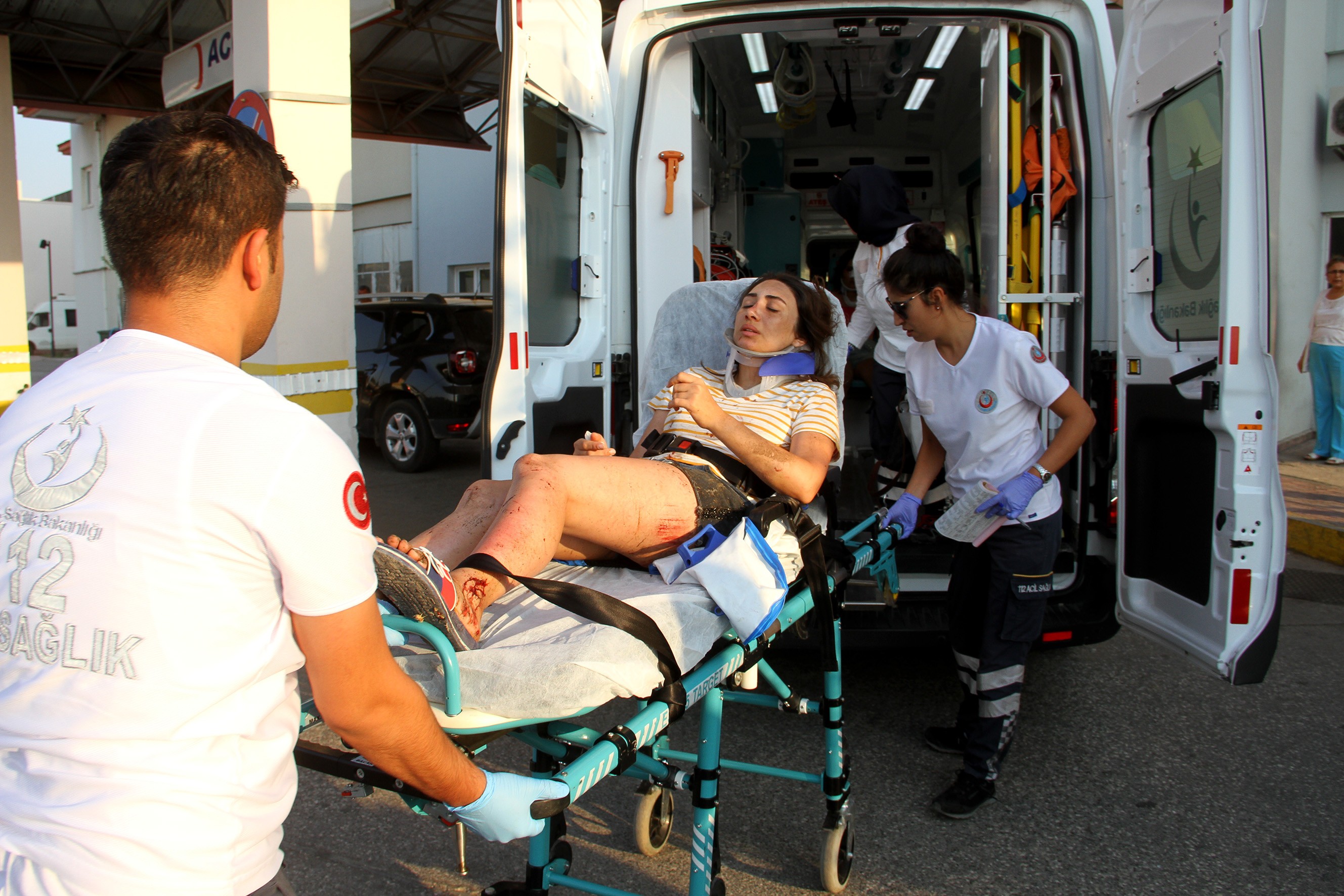  Fethiye-Antalya yolunda otobüs devrildi: 26 yaralı  haberi