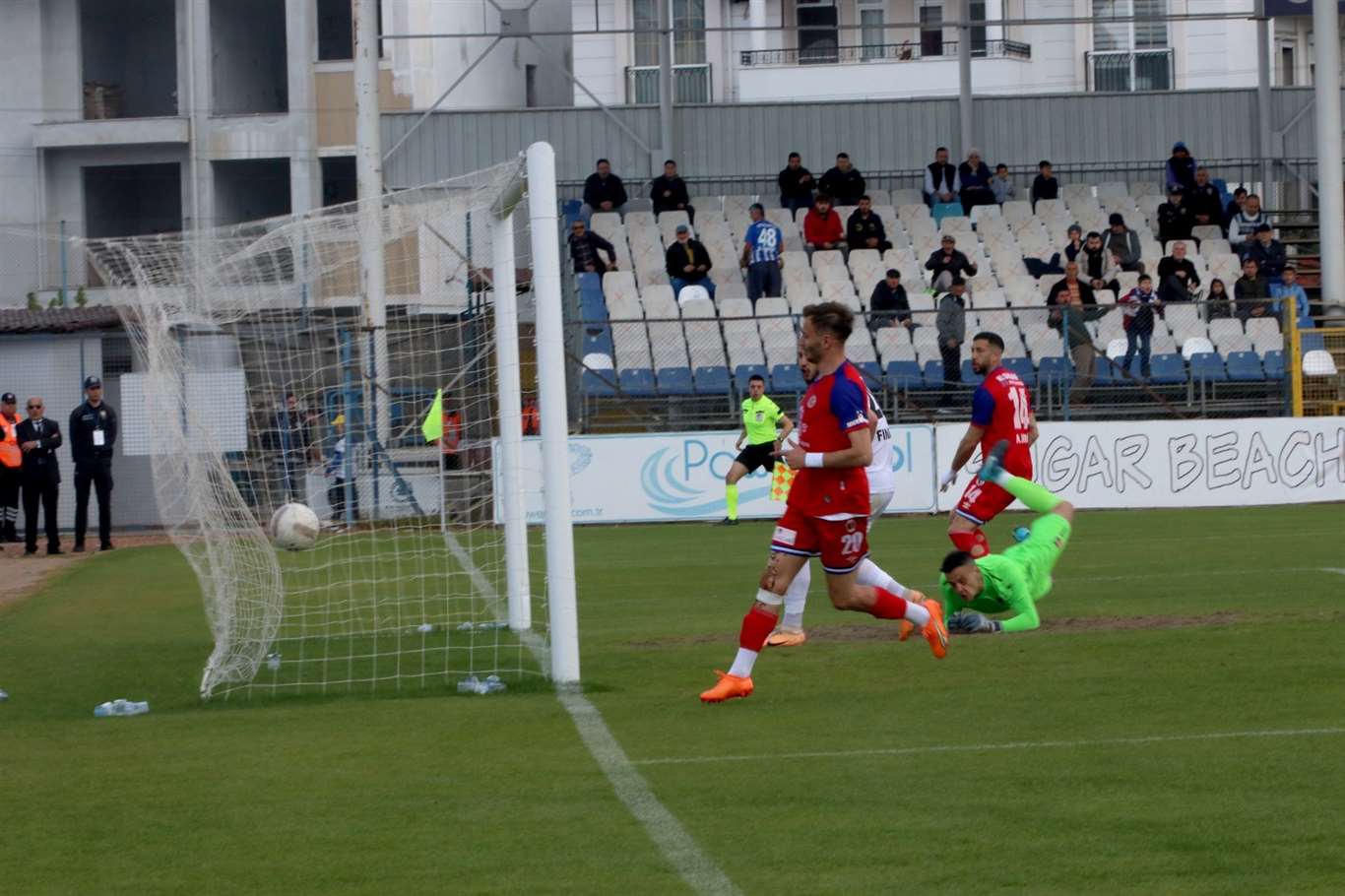 Fethiyespor, farklı kazandı: 4-0 haberi