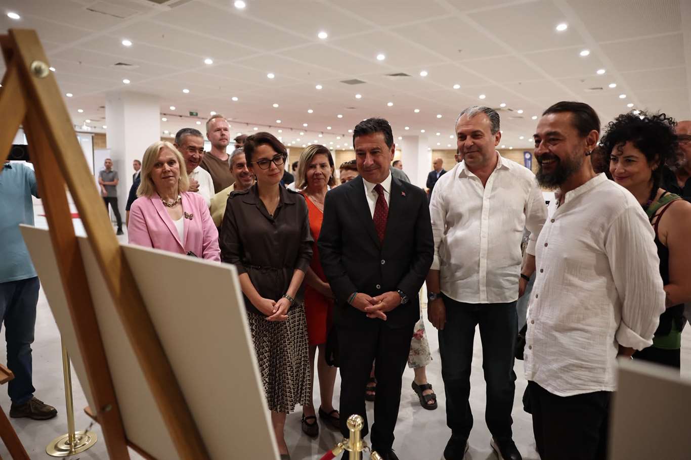 Uluslararası Karikatür Yarışması’nın ödülleri sahiplerini buldu: Birincilik ödülü Çin'e gitti haberi