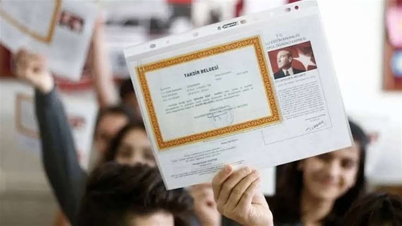 Muğla'da 2025-2026 eğitim öğretim yılı karne töreni ile sona eriyor haberi