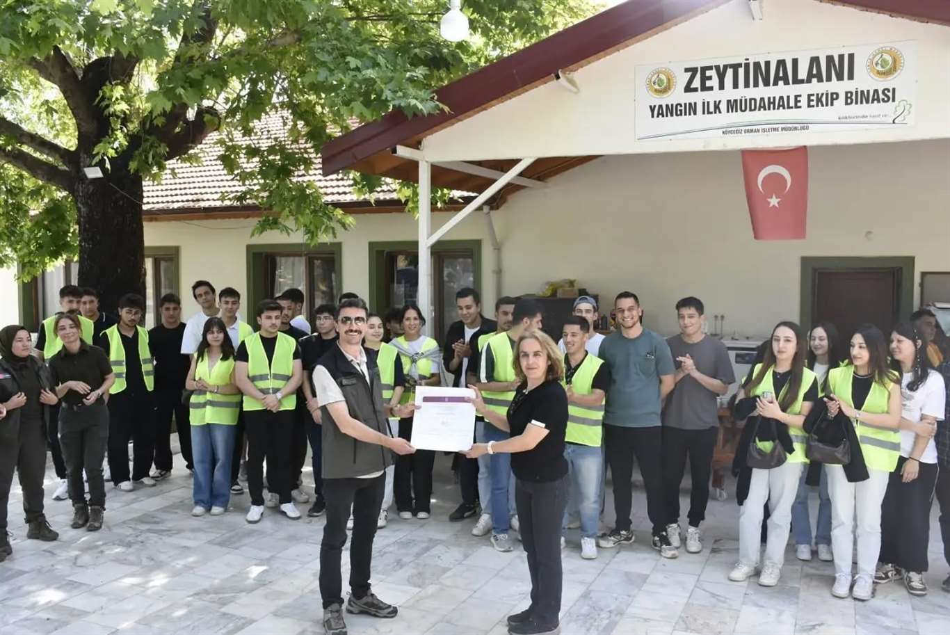 Köyceğiz'de Yüksekokul öğrencileri sahada uygulama yaptı haberi