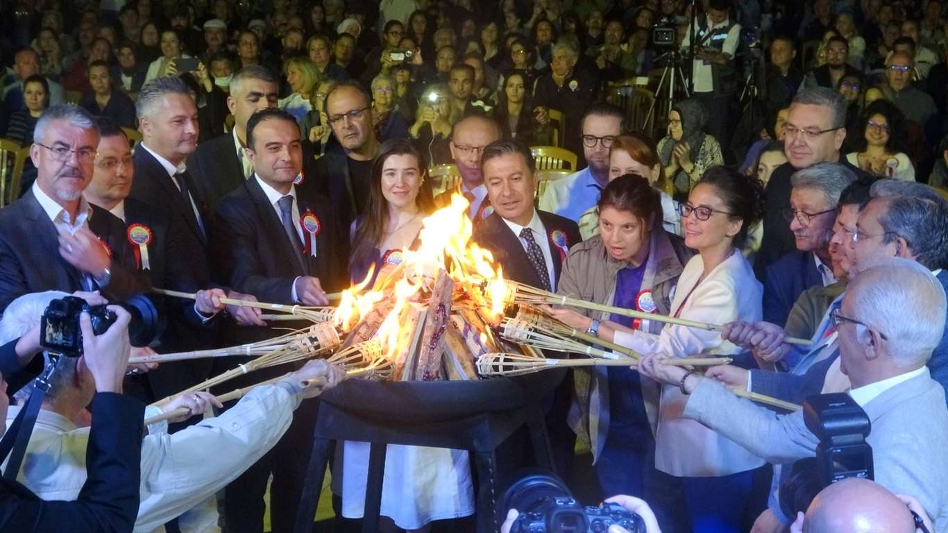 Menteşe Kültür Şenliği şenlik ateşiyle başladı haberi