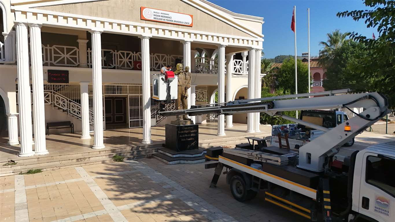 Marmaris’te okullar yeni eğitim yılına hazırlanıyor haberi