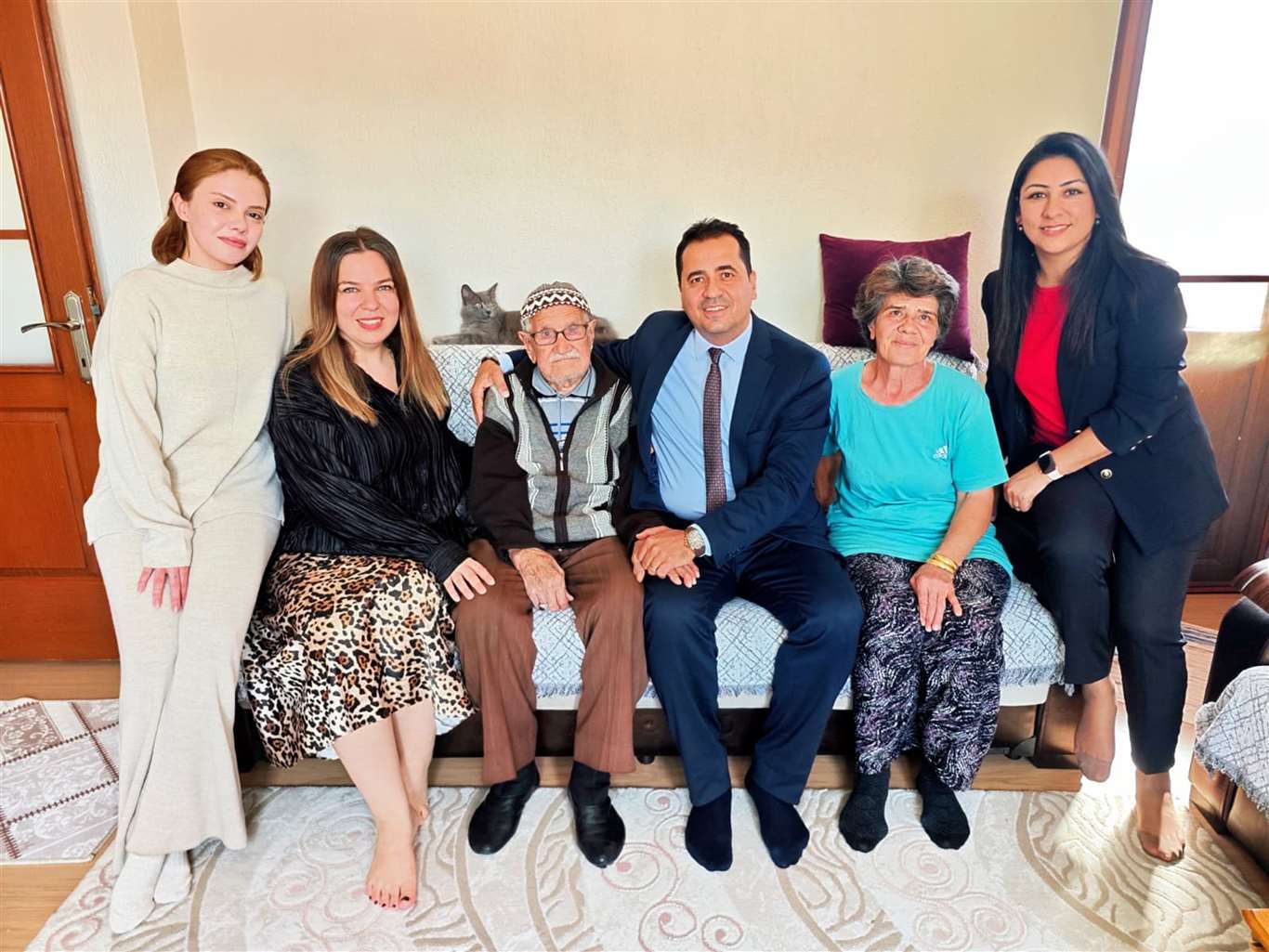  Menteşe’de asırlık çınarlara anlamlı ziyaret haberi