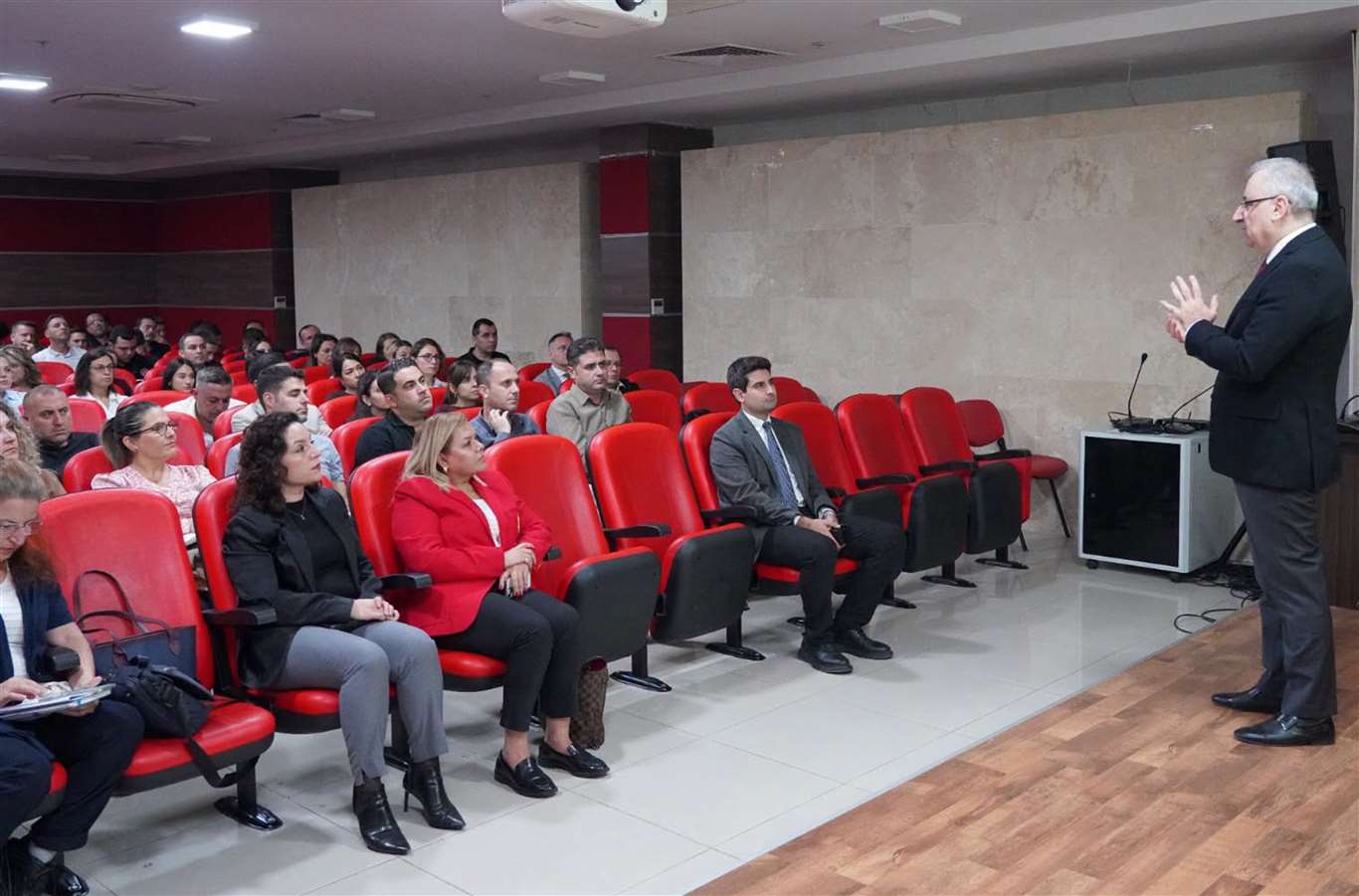 MUSKİ personeline mevzuat eğitimi haberi