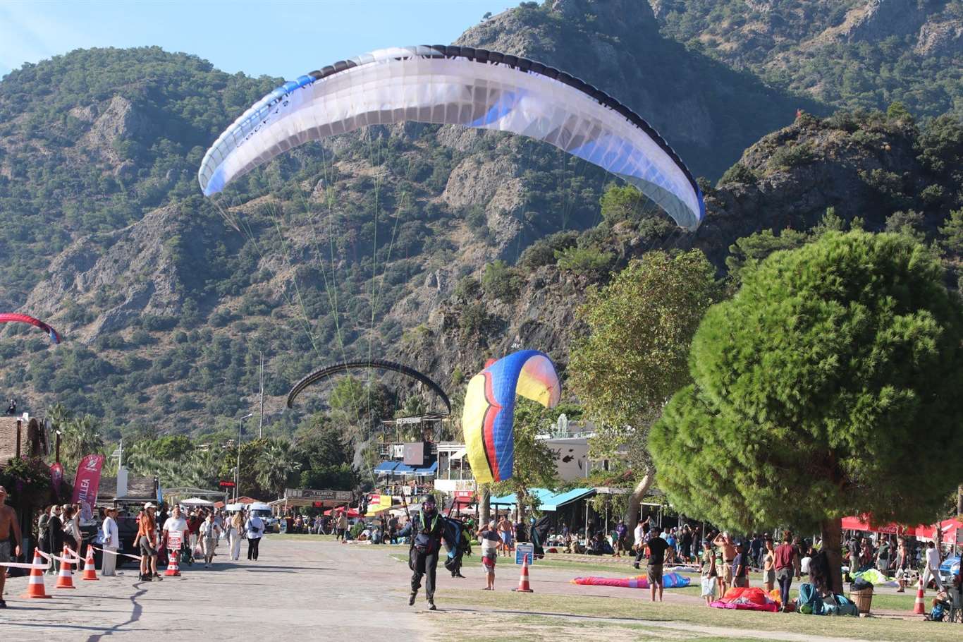 Ölüdeniz Hava Oyunları Festivali’nin açılışı gerçekleştirildi haberi