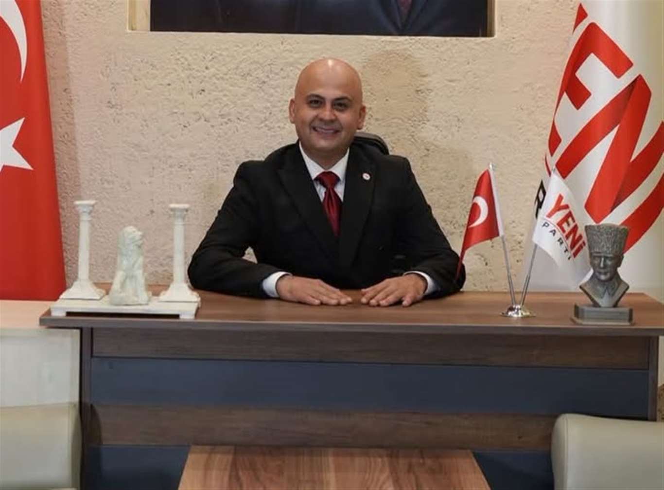 Tanju Satılmış adaylıktan çekildi, Girgin'e destek verecek haberi