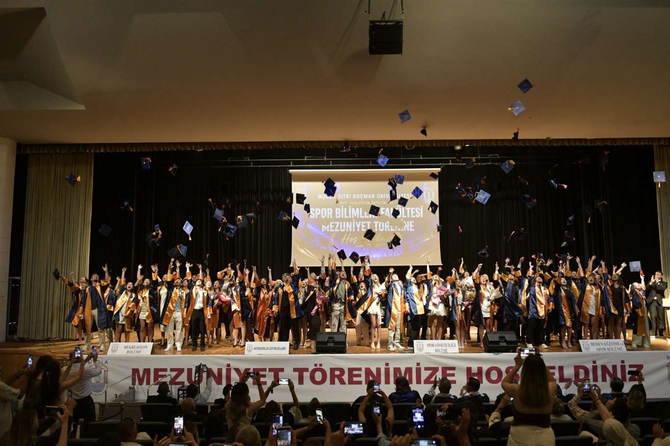 MSKÜ Spor Bilimleri Fakültesi mezunlarını törenle uğurladı haberi