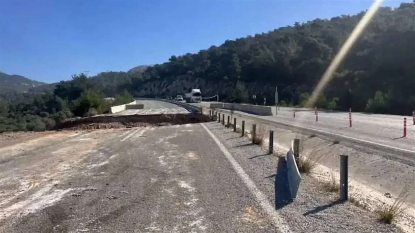 Milas-Yatağan yolu, patlatma nedeniyle yol kısa süreli kapanacak haberi