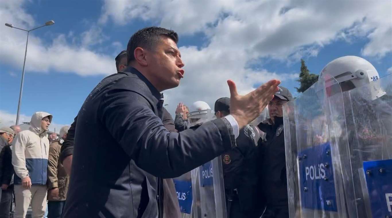 Marmaris Belediye Başkanı Acar Ünlü'nün yargılandığı dava ertelendi haberi