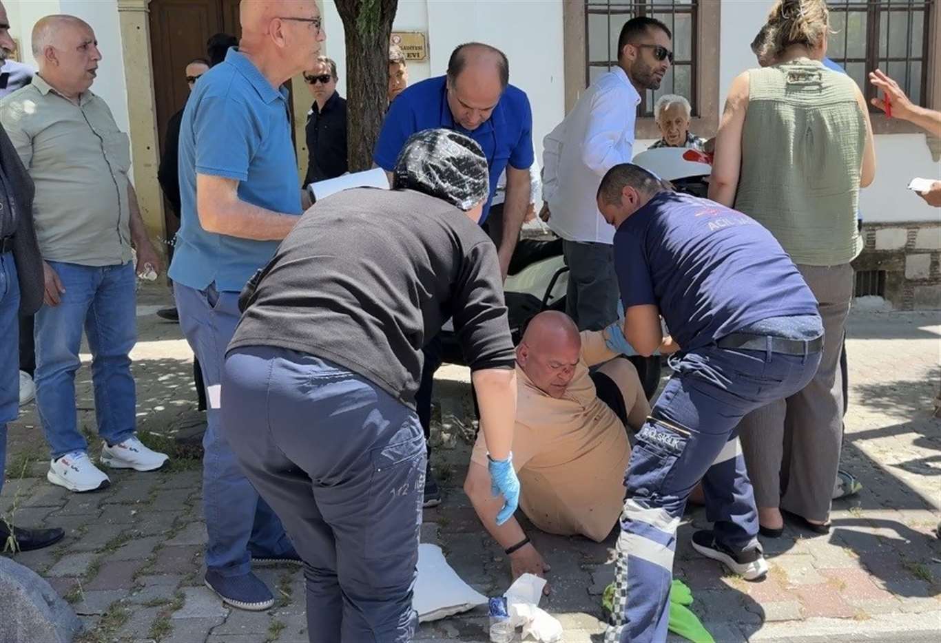    Menteşe'de motosiklet ağaca çarptı: 1 yaralı haberi