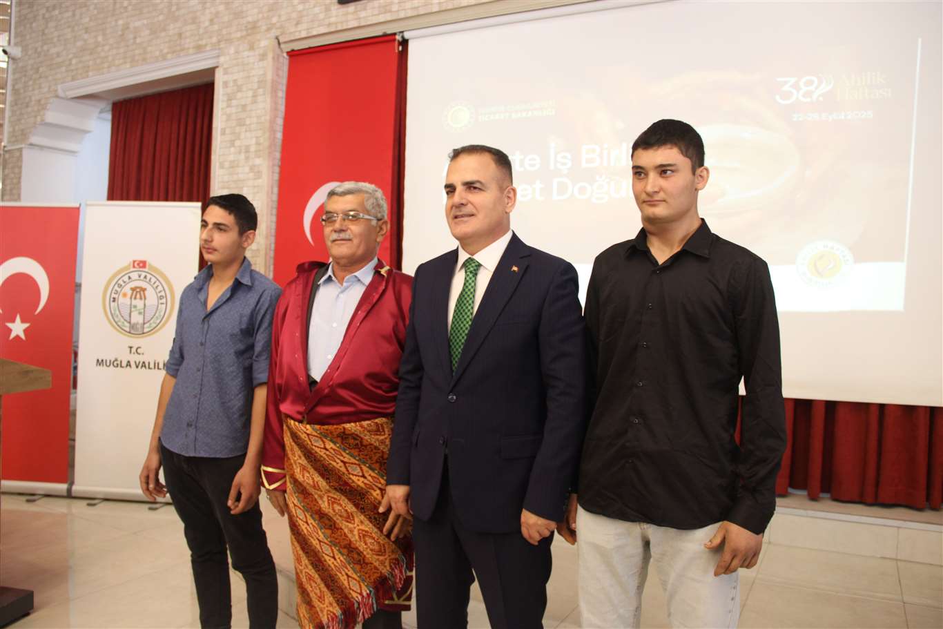 Muğla'da Ahilik Kültür Haftası ve Esnaf Bayramı kutlandı haberi