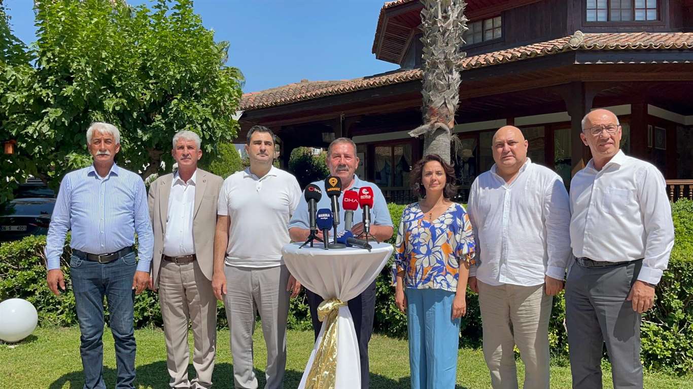  Muğla'nın 13 ilçe belediye başkanından Aras'a tam destek: 