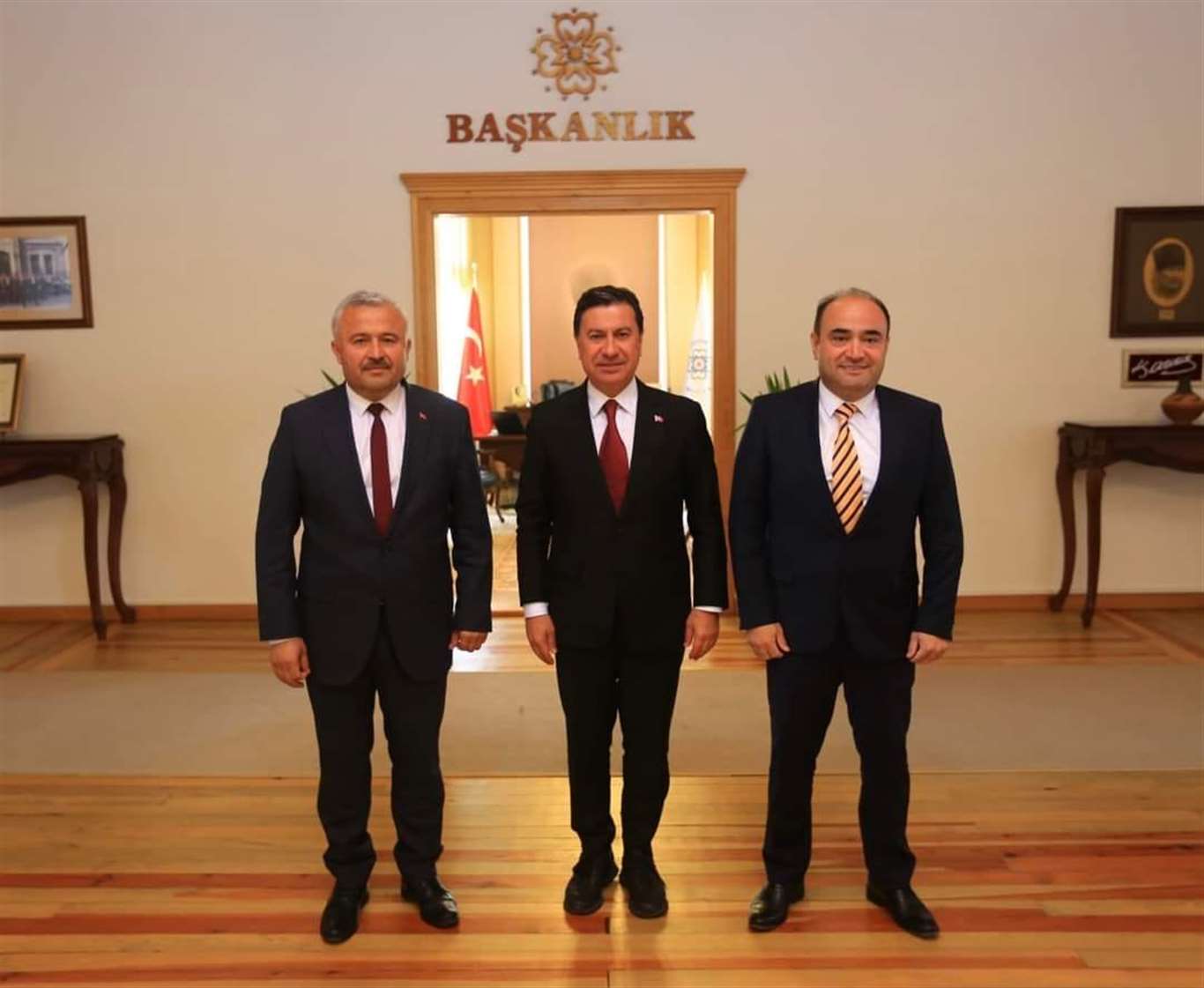 Ak Partili belediye başkanlarından Aras'a ziyaret: 