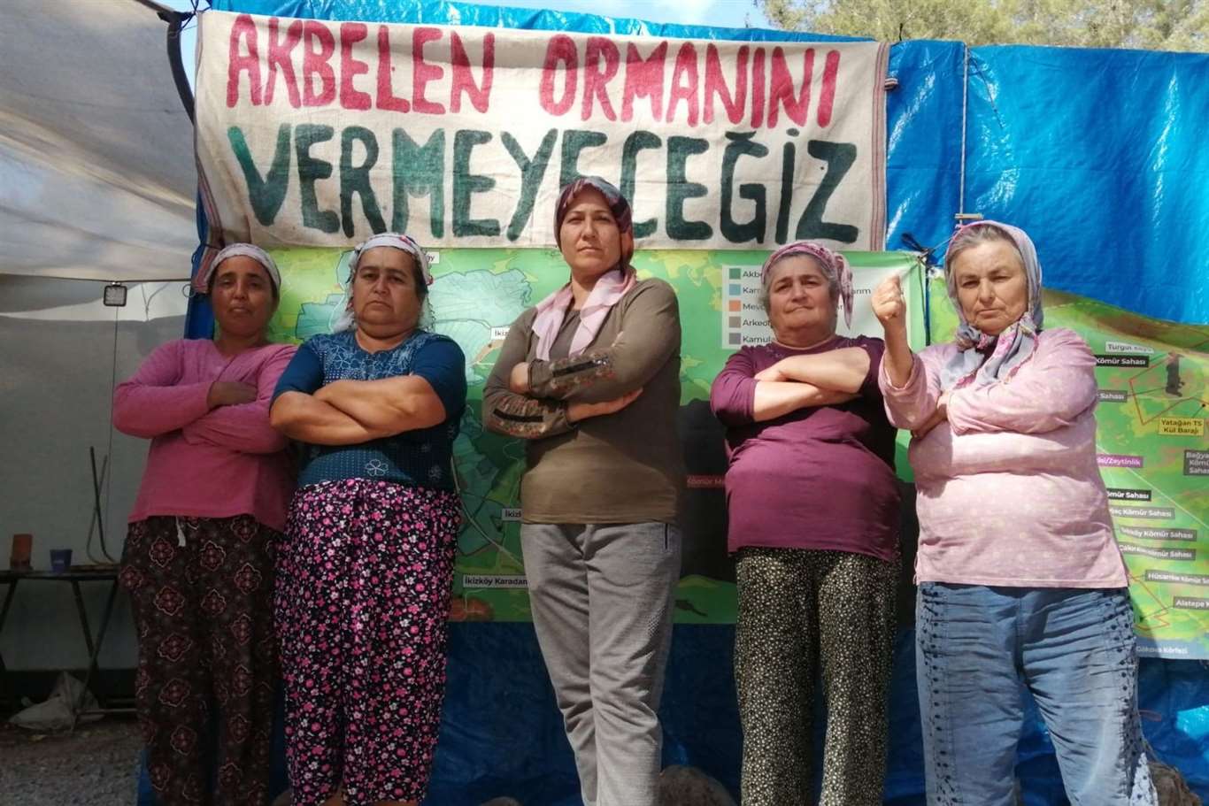    İkizköy'de mücadele sürüyor: 