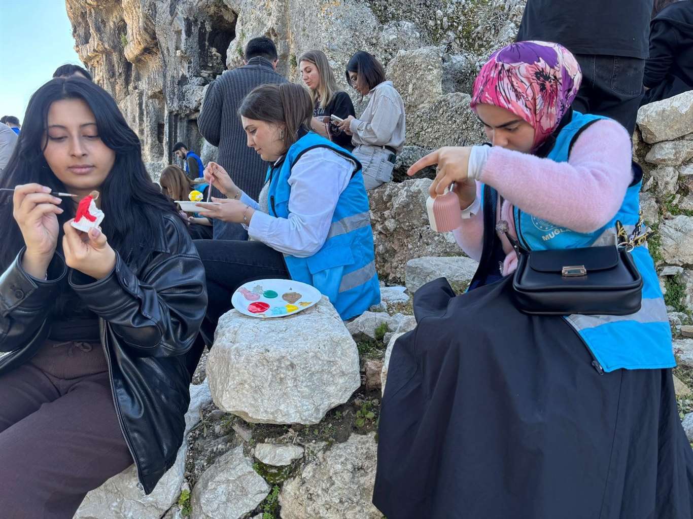  Tlos Antik Kenti'nde tarih sanatla canlandı haberi