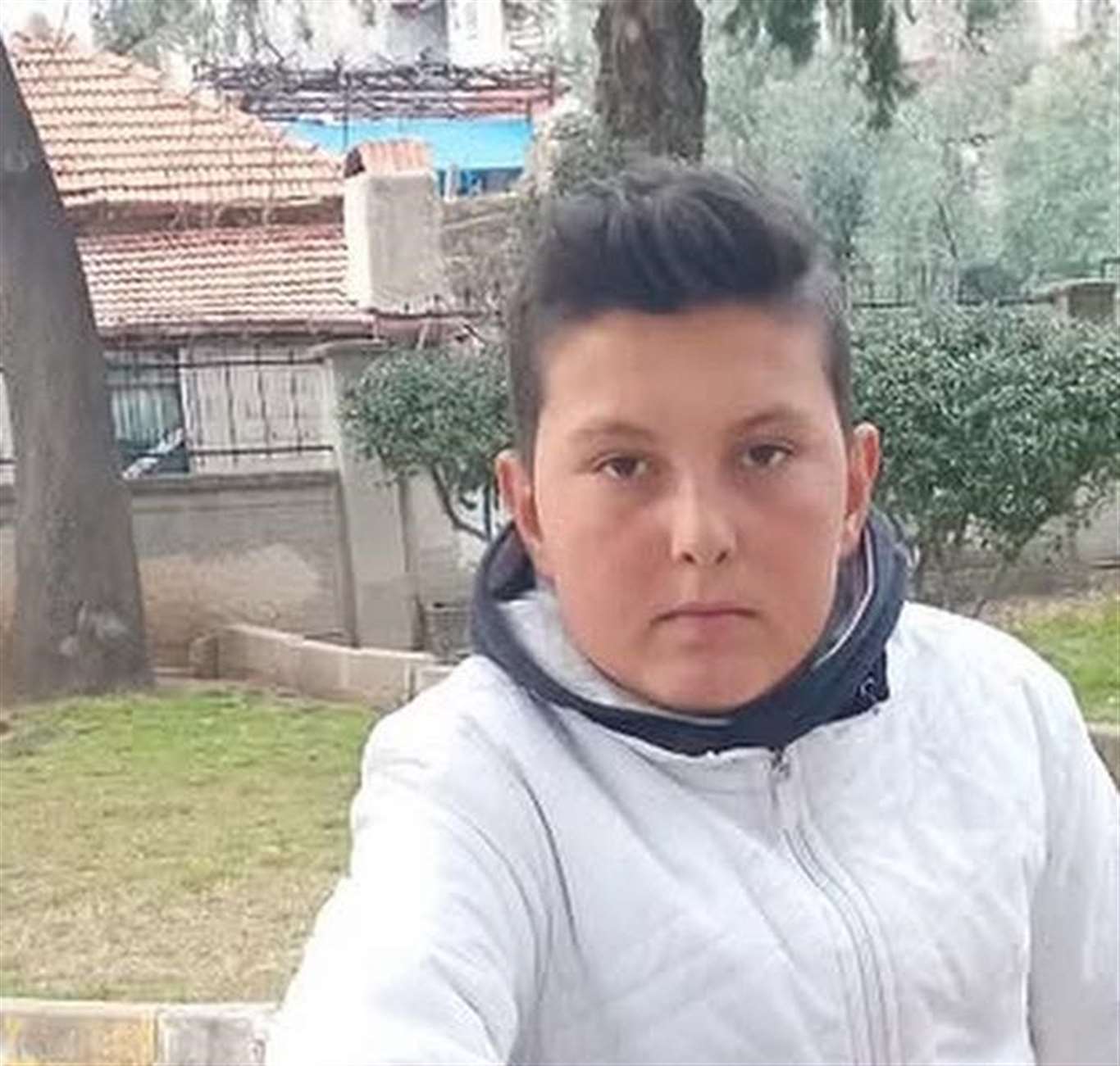   Trafik kazasında yaralanan Arda hayatını kaybetti haberi