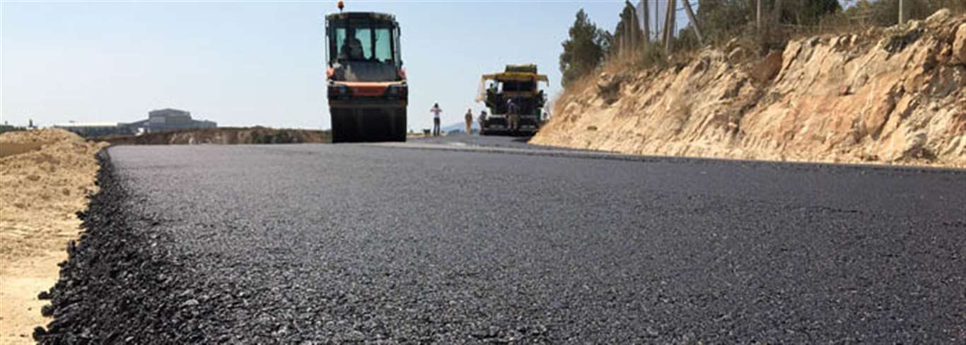       Asfalt malzemesi yüklü tankerdeki yangın söndürüldü haberi