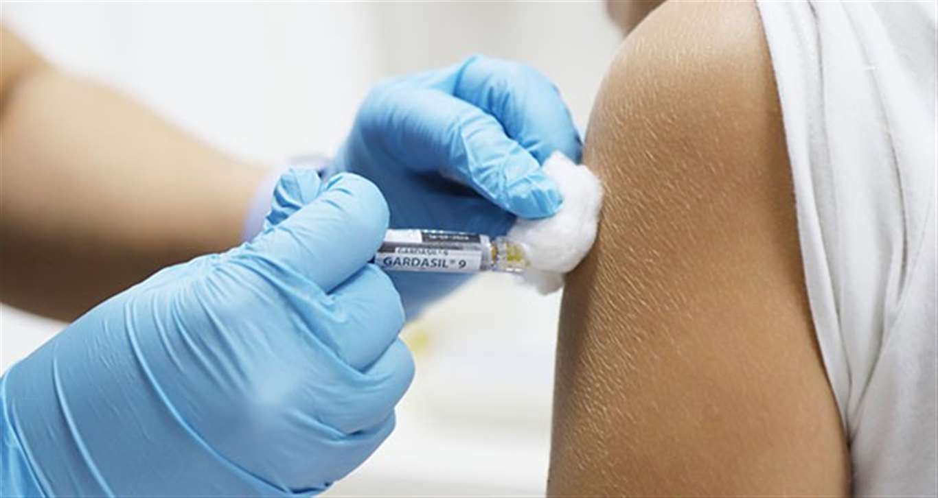 Ücretsiz HPV aşısı başvuruları başladı haberi
