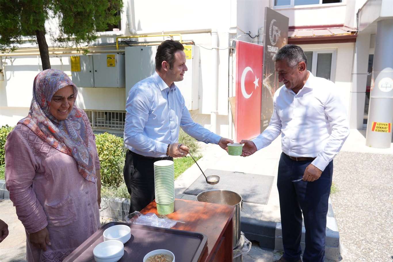 Muğla'da geleneksel aşureyle gönüller bir oldu haberi
