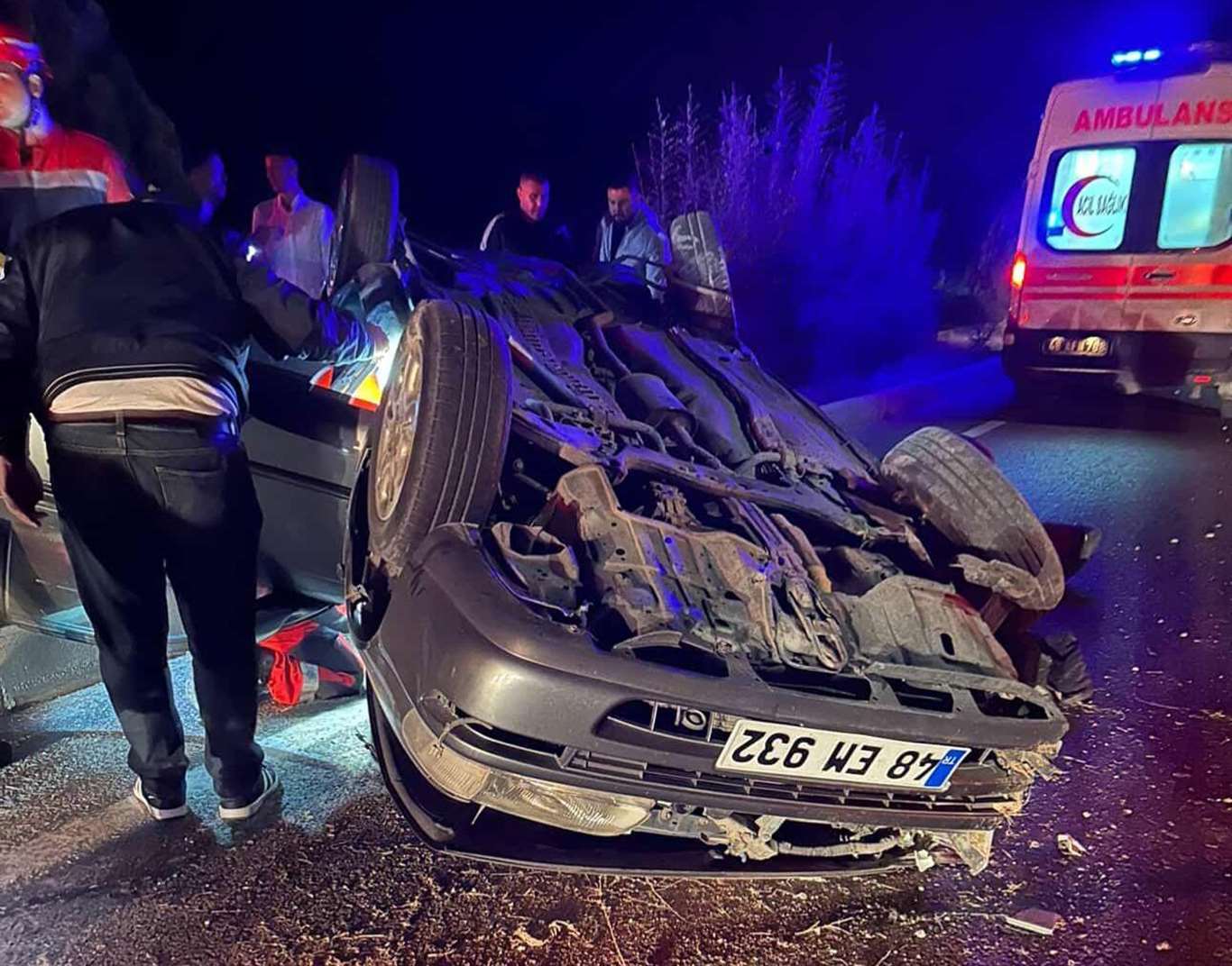 Muğla-Aydın yolunda takla atan araçtaki sürücü hafif yaralandı haberi