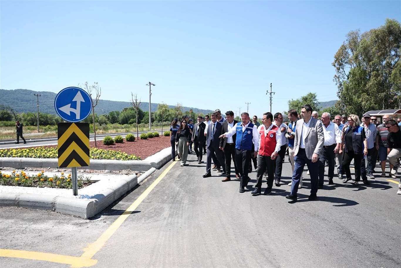 Başkan Aras yatırımları yerinde inceledi haberi