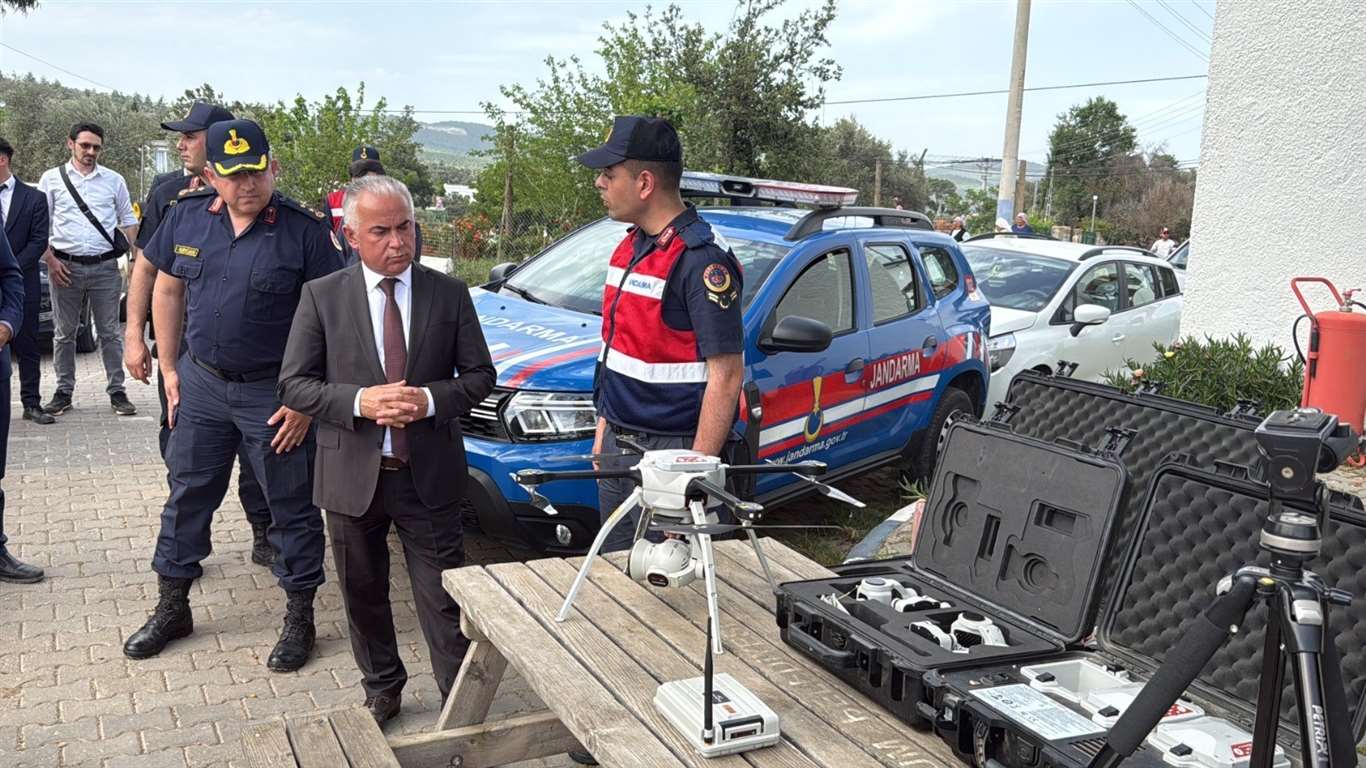 Bodrum'da ormanlara giriş yasaklandı, jandarma termal dronla kuş uçurtmuyor haberi