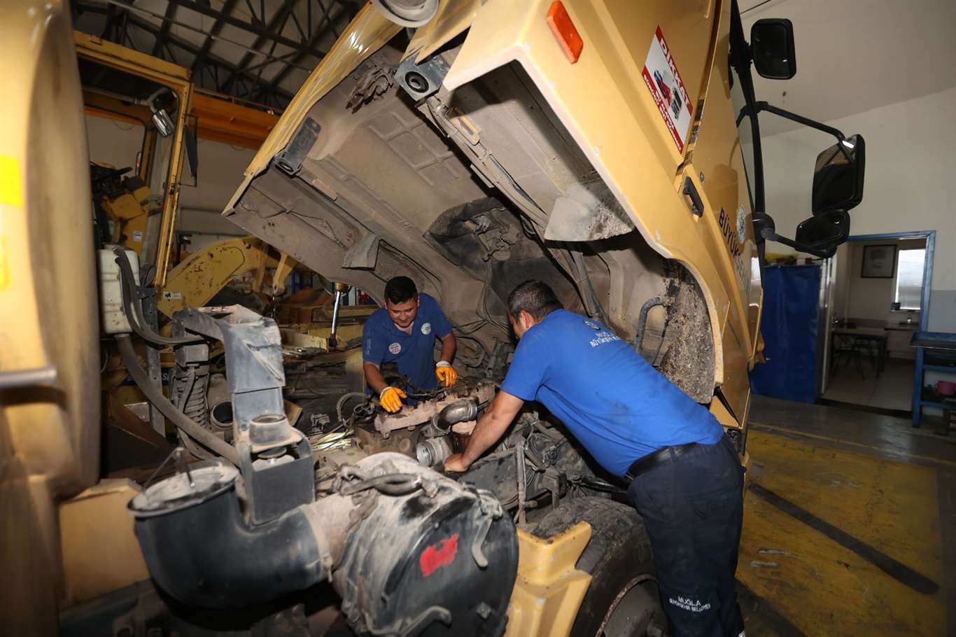 Büyükşehir'in makine ve ikmal tesisi 68 Milyon TL tasarruf sağladı haberi