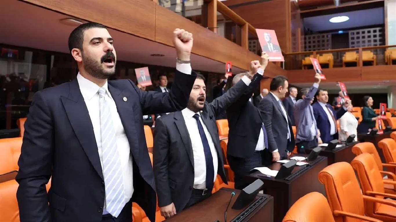 CHP'den soruşturma ve tutuklamalara ortak tepki haberi