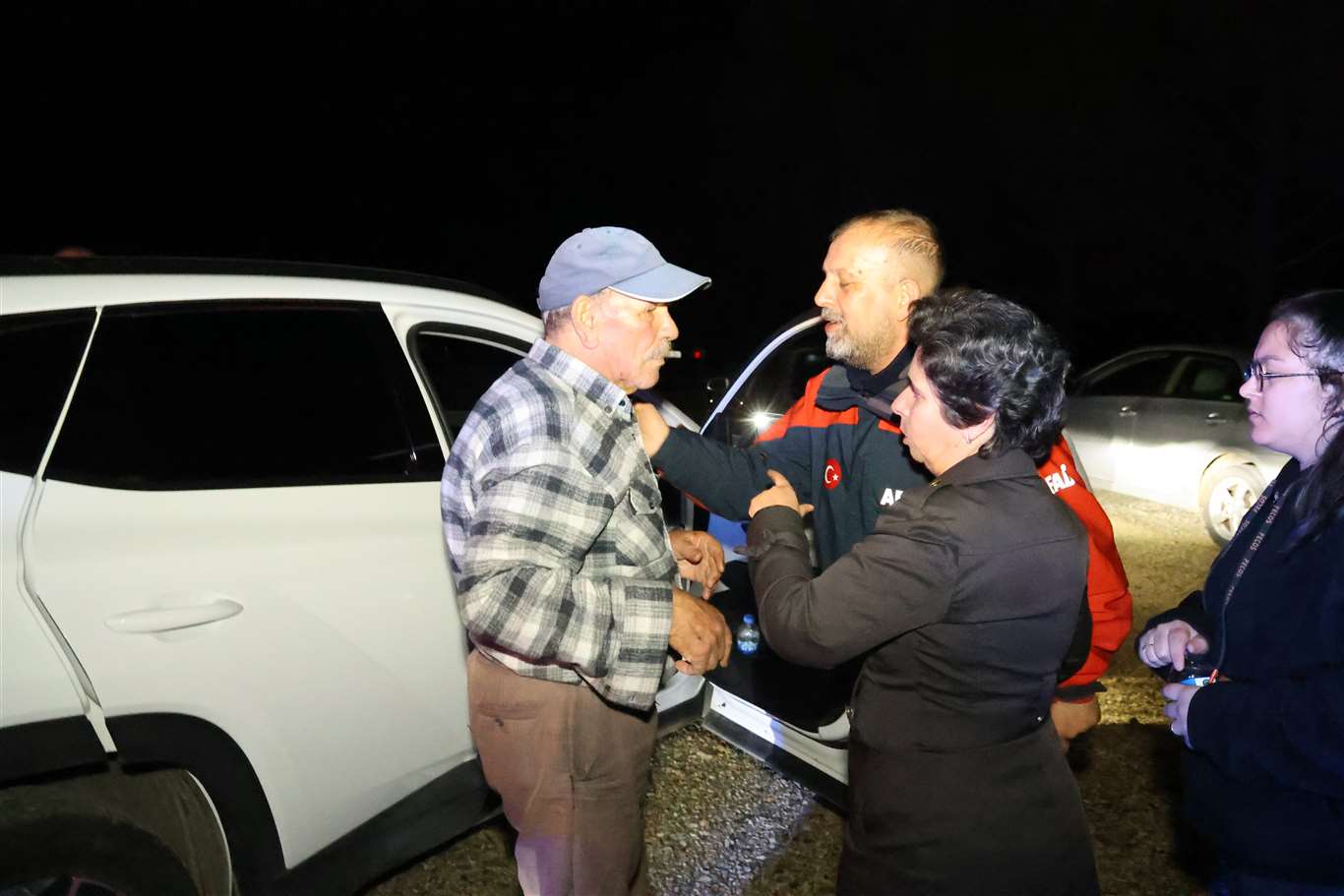 Çıntar toplamaya giden ve kaybolan yaşlı vatandaş bulundu haberi