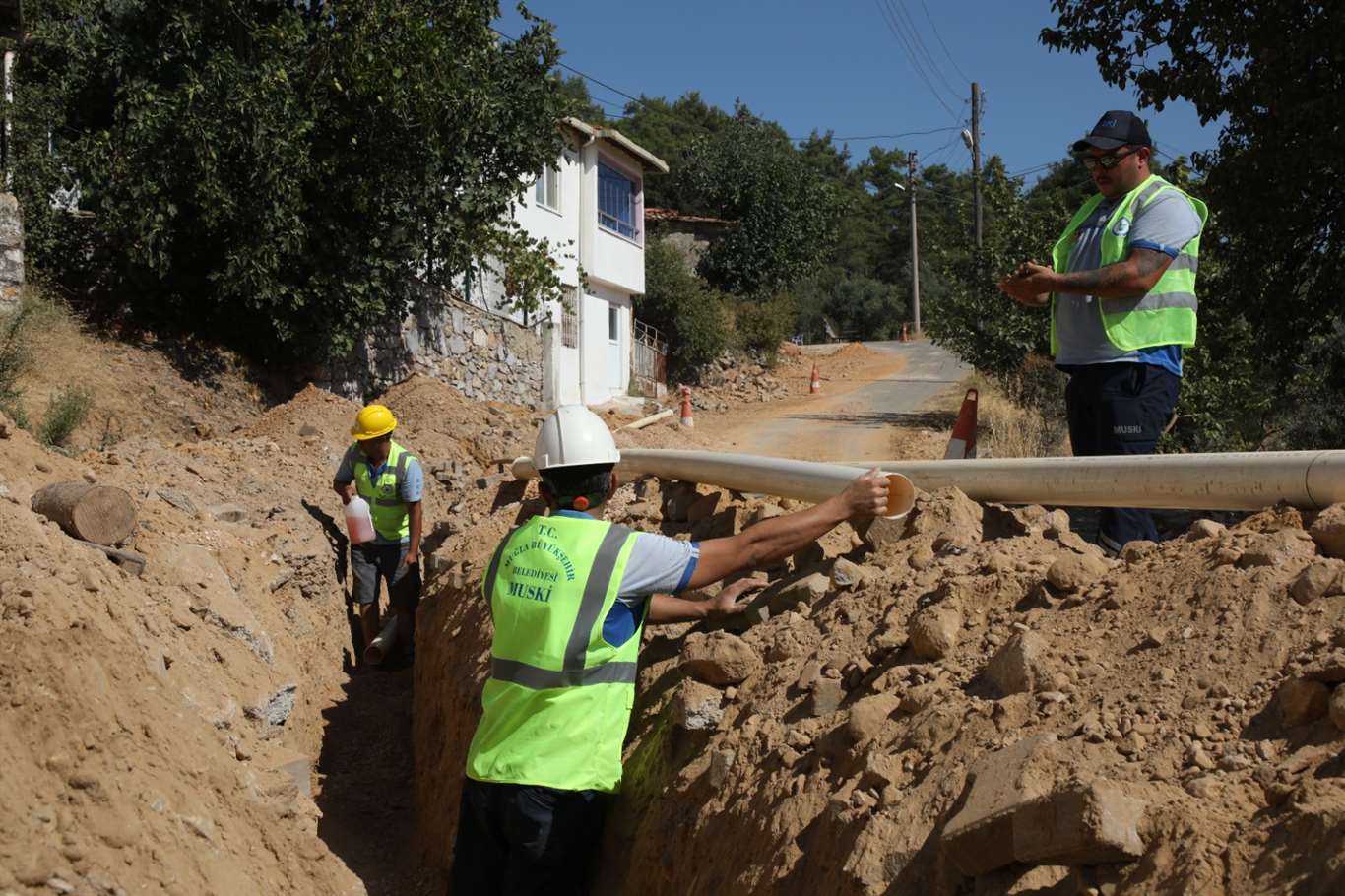 Derinkuyu Mahallesi'nde içme suyu hattı yenileniyor haberi