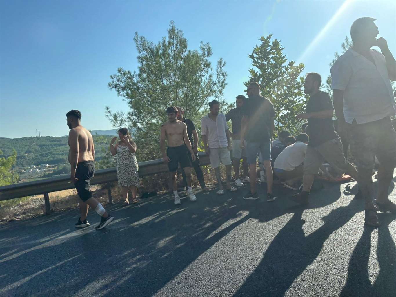    Menteşe'de zincirleme kaza: 1'i ağır 2 yaralı haberi