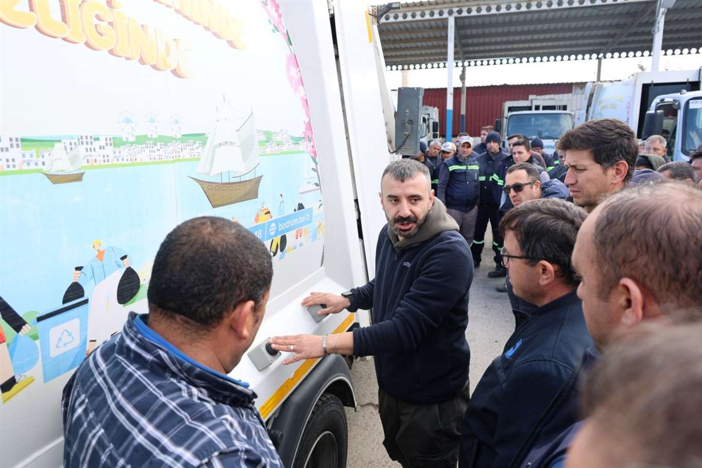 Bodrum Belediyesi'nde araç ve ekipman kullanımı eğitimi haberi