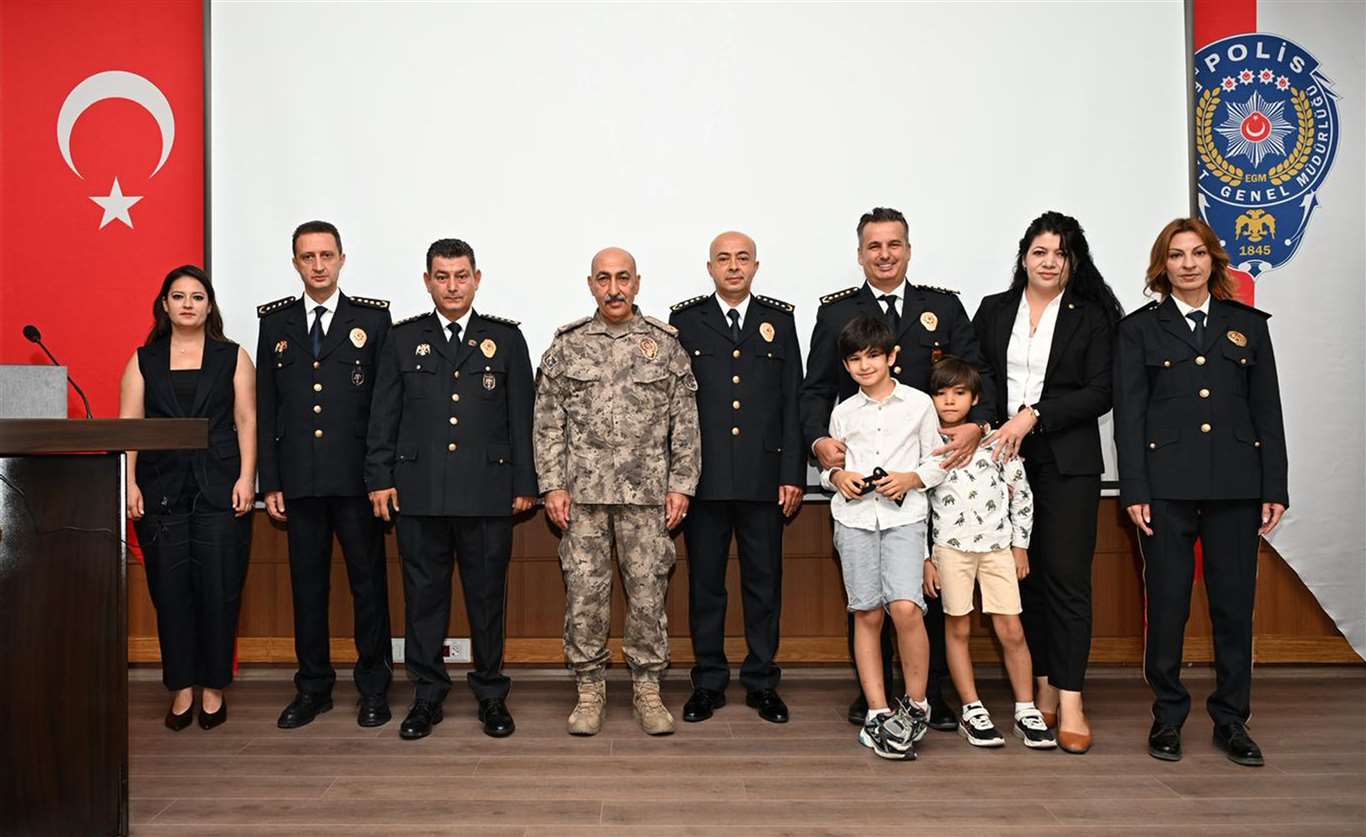 Muğla emniyetinde rütbe terfi töreni haberi