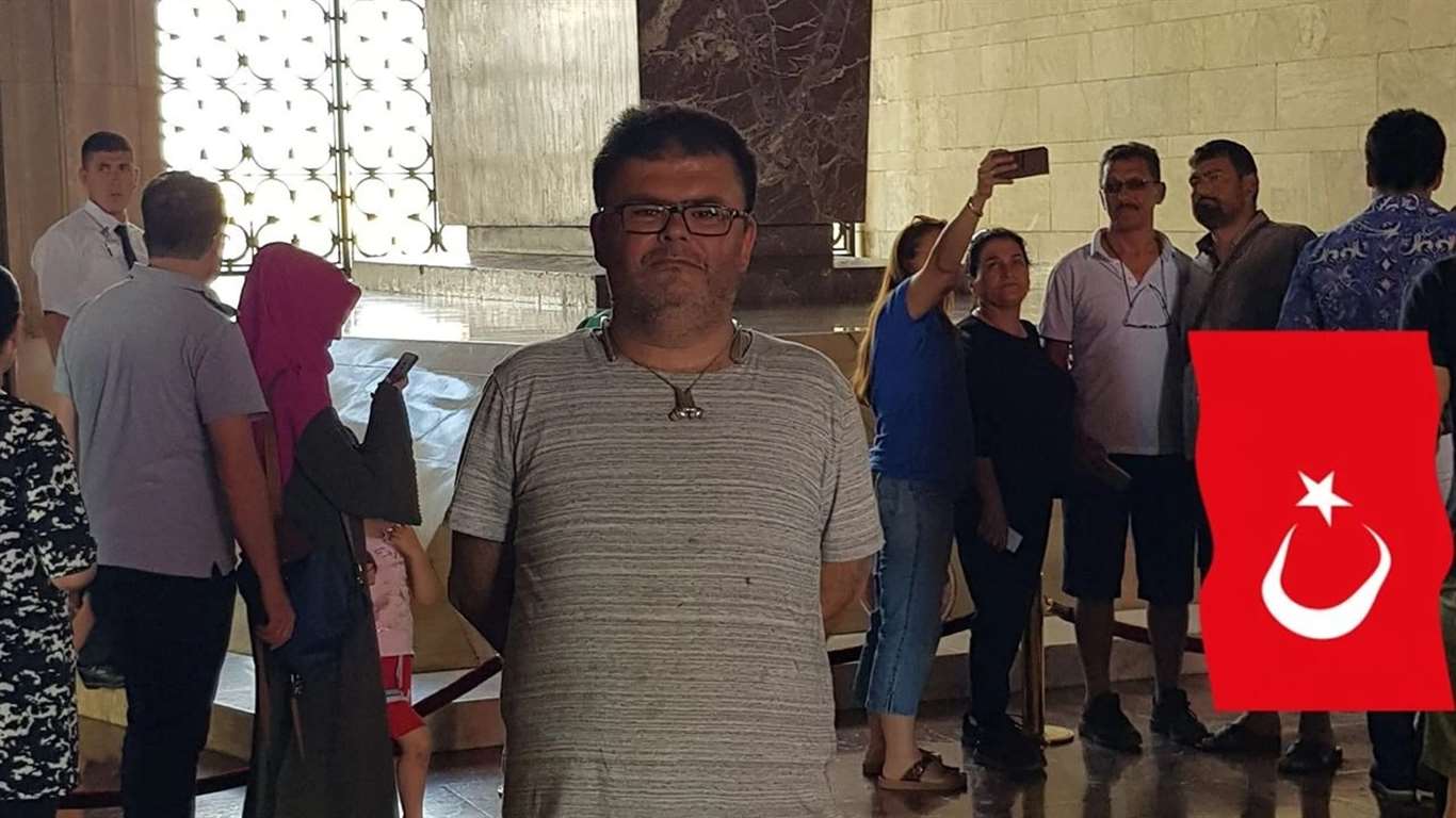 Menteşe'de Zeybek Sineması'nın Emektarı Engin Tuzlacı Hayatını kaybetti haberi