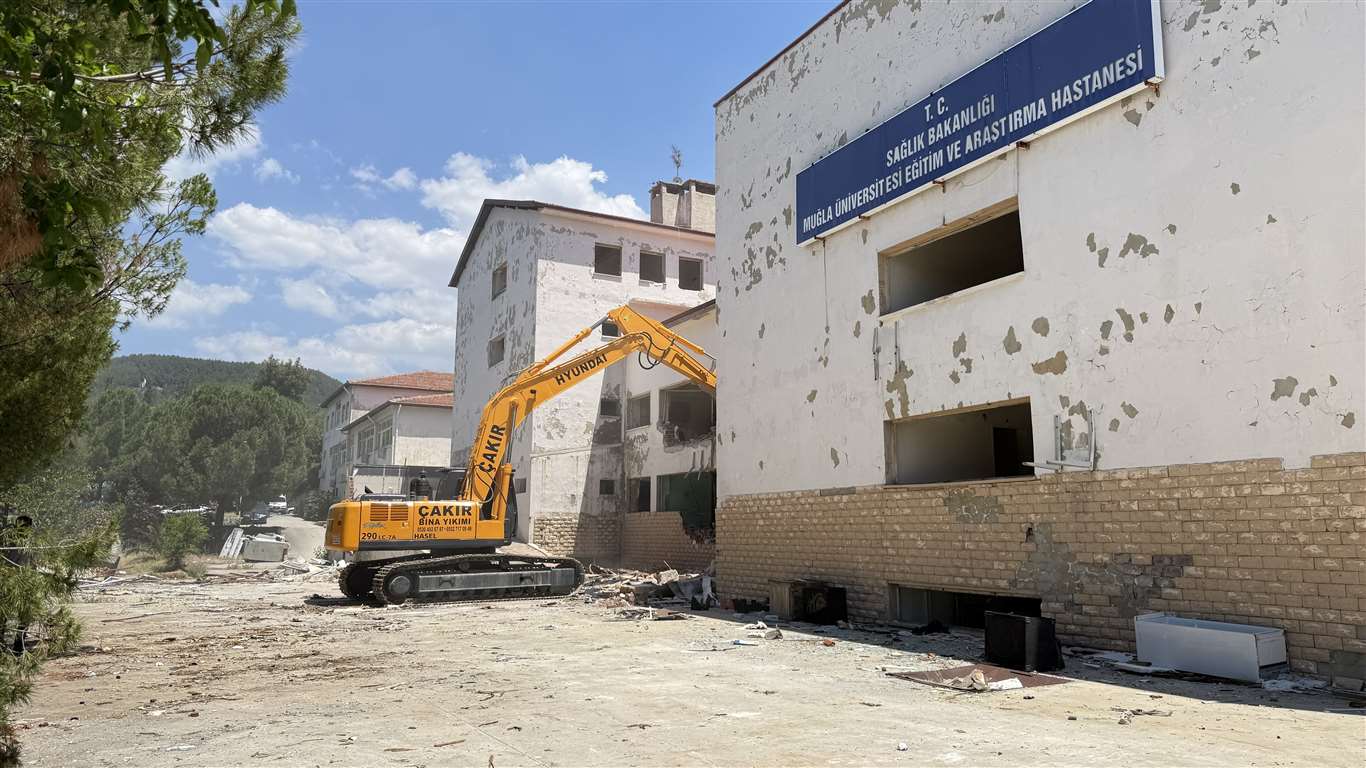 Eski Menteşe Devlet Hastanesi binasında yıkım başladı haberi