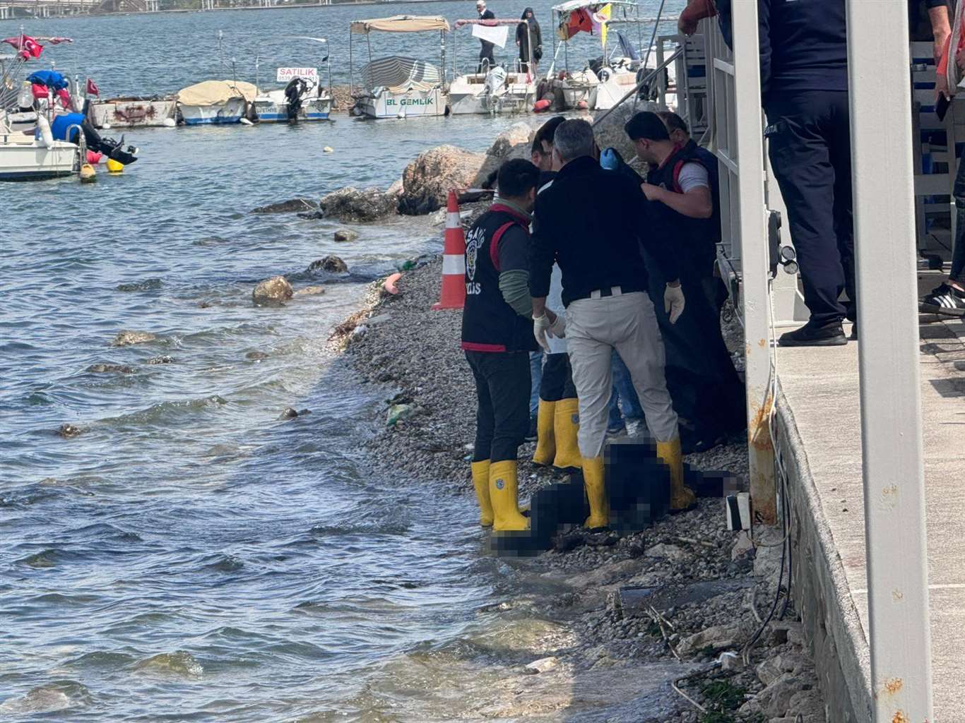  Fethiye Körfezi'nde erkek cesedi bulundu haberi
