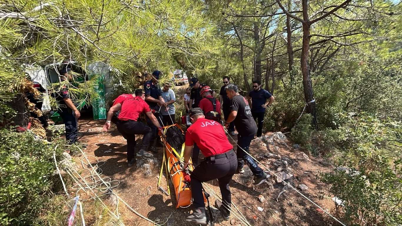 Fethiye’de yüksekten düşen vatandaş hayatını kaybetti haberi
