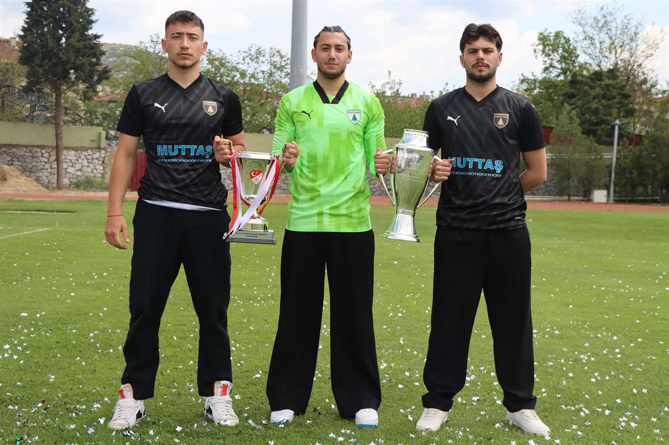 Muğlaspor'un genç yıldızları, üst üste iki şampiyonluk yaşadı haberi