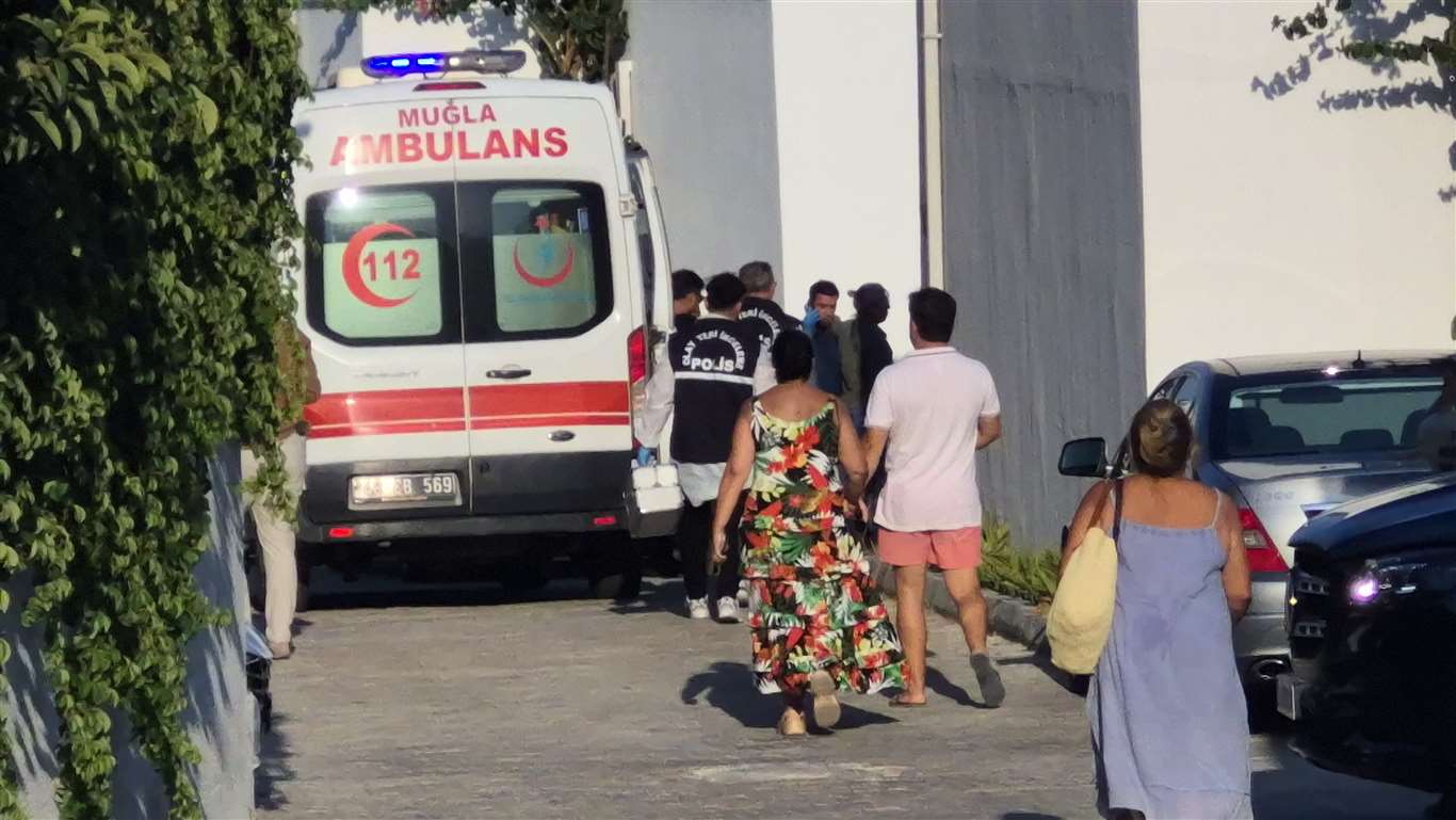    Genç çift evde başlarından vurulmuş halde ölü bulundu haberi
