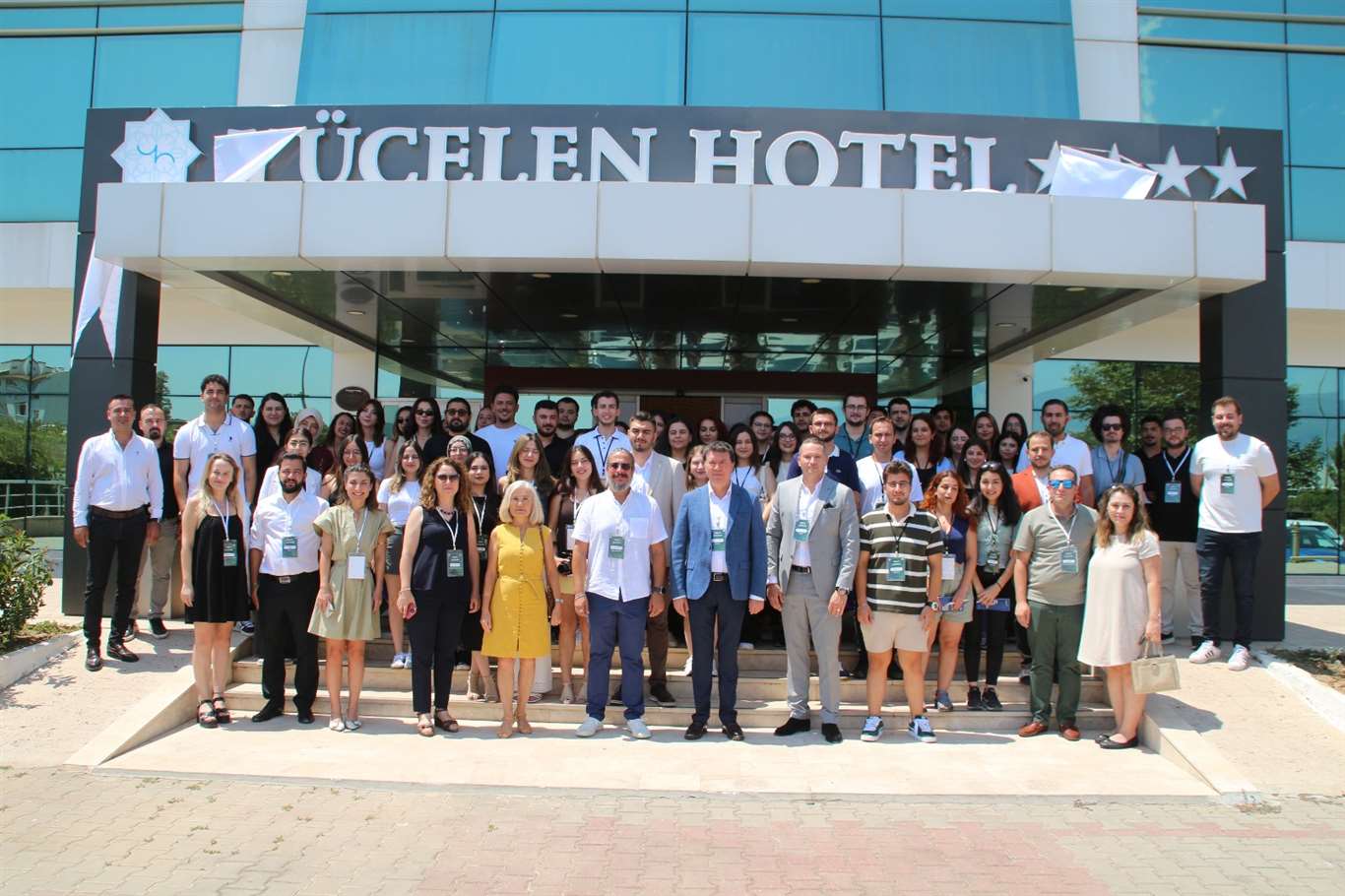 Muğla'da genç eczacılar geleceği şekillendirdi haberi