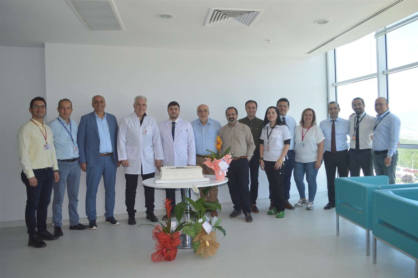  MEAH'ta genel cerrahi anabilim dalının 6. uzmanı Filizlioğlu oldu haberi