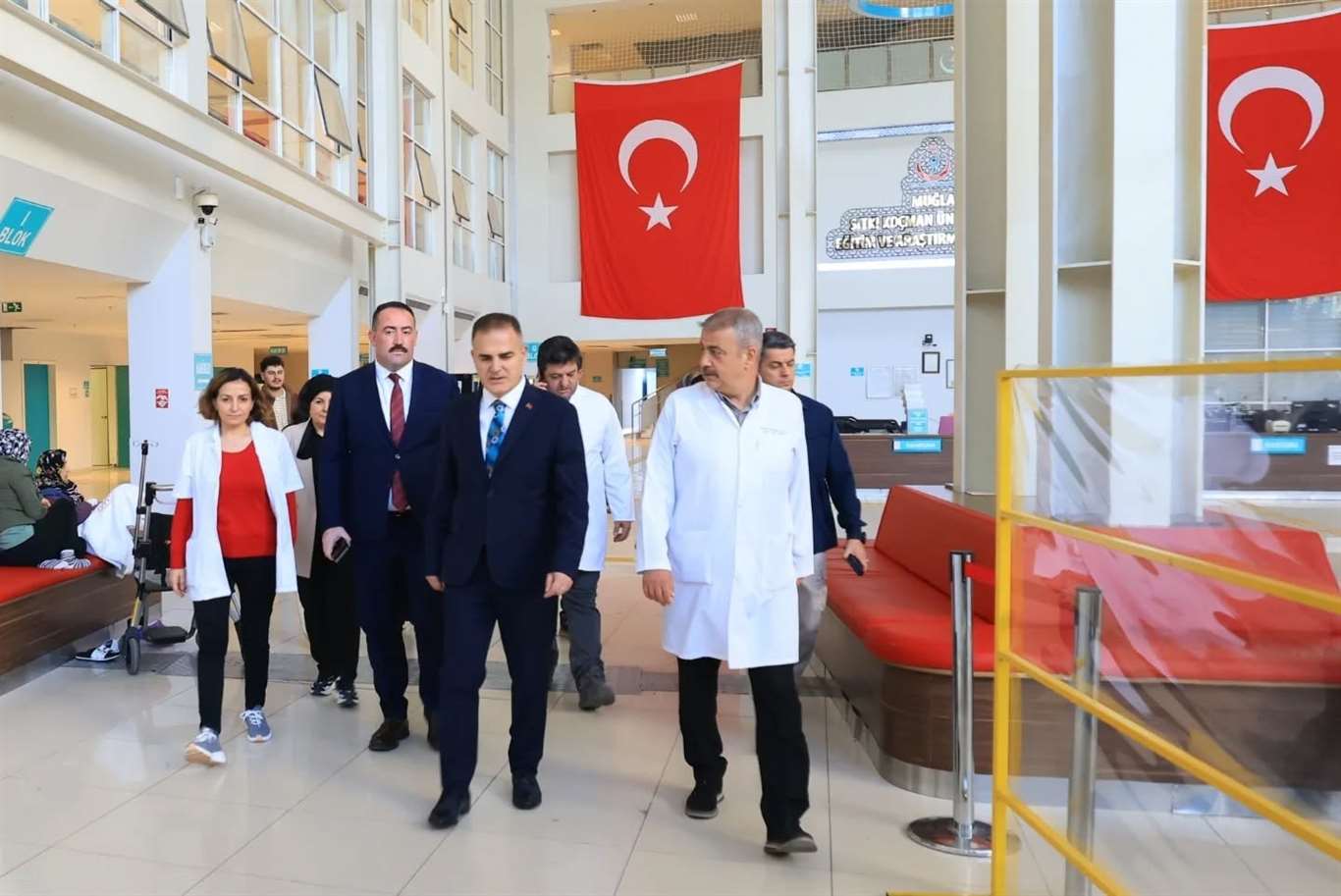   Vali Akbıyık'tan Muğla Eğitim ve Araştırma Hastanesi'nde denetim haberi