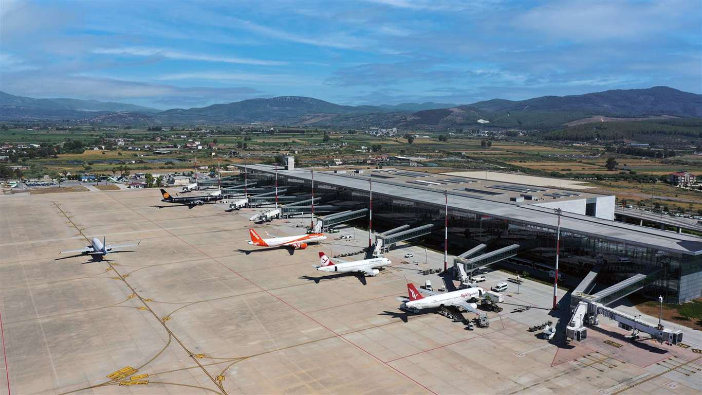 Muğla havalimanları haziran ayında nüfusu geride bıraktı haberi