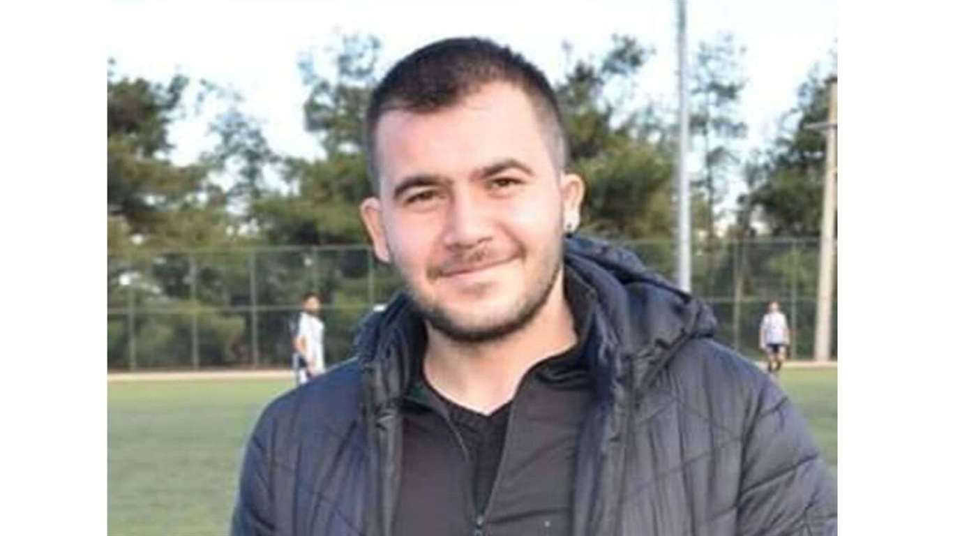    Kaybolmadığı, kumar borcu nedeniyle takıları alıp kaçtığı iddia ediliyor haberi
