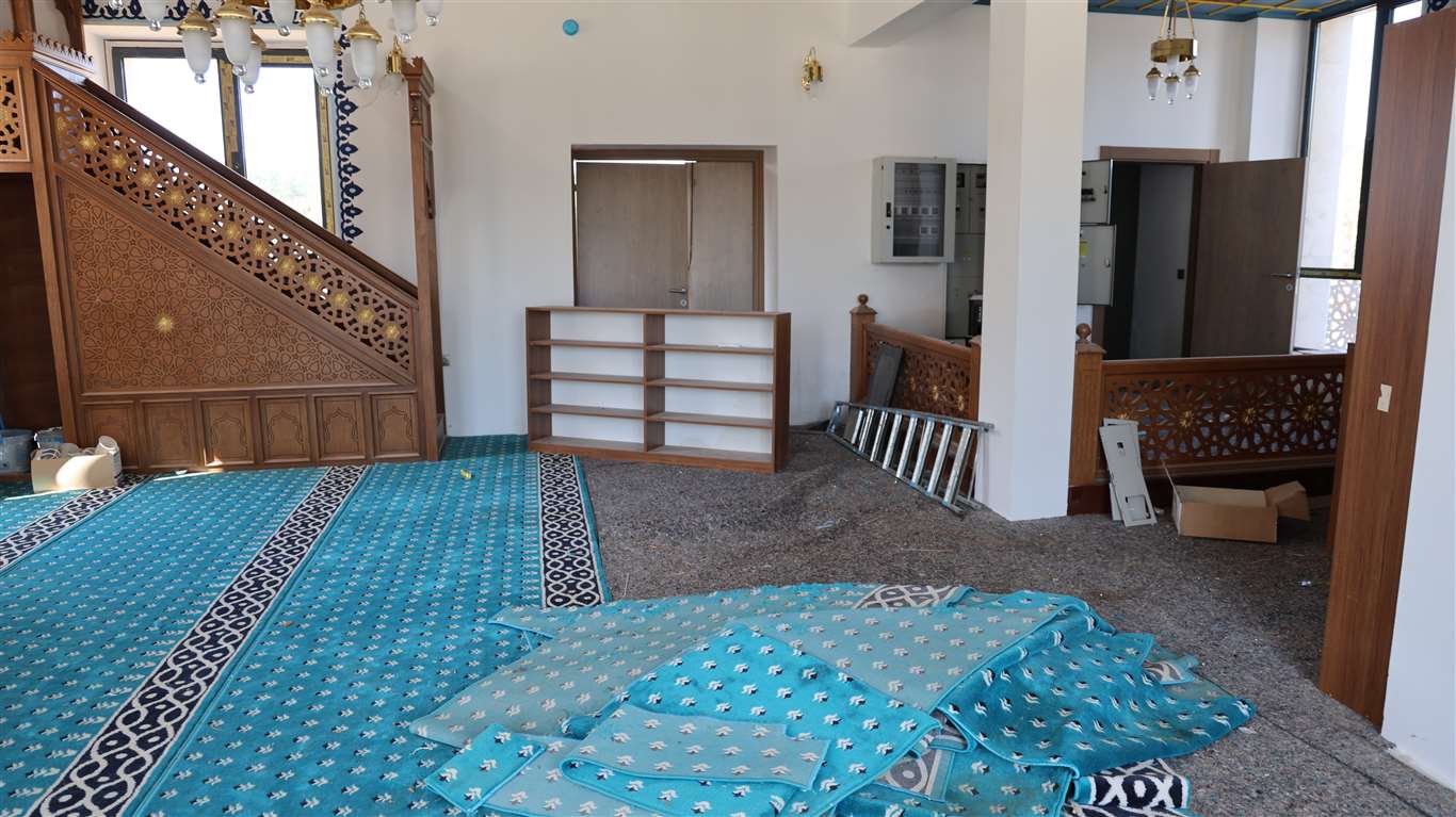 İbadete açılmadan harabeye döndü haberi