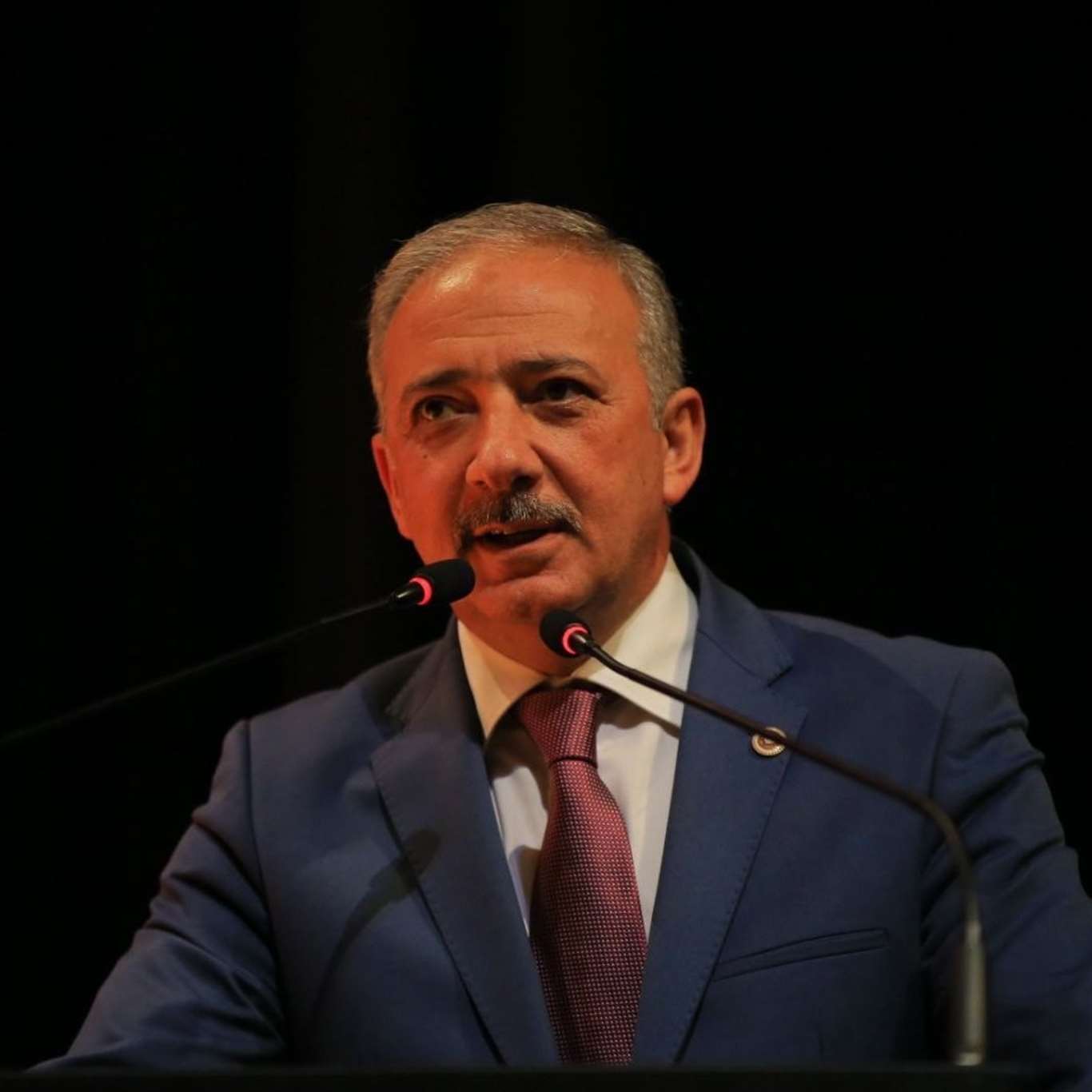       AK Parti Muğla Milletvekili Mete trafik kazası geçirdi haberi